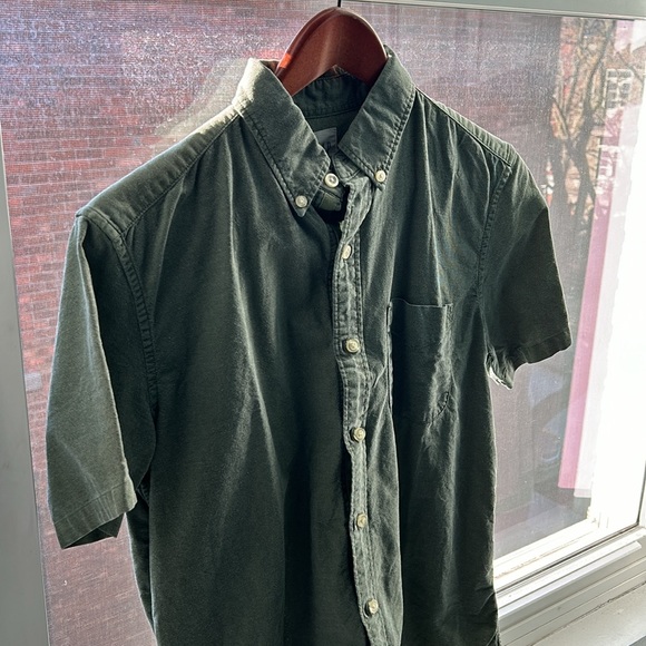 Gap shirt green size small - Picture 2 of 3